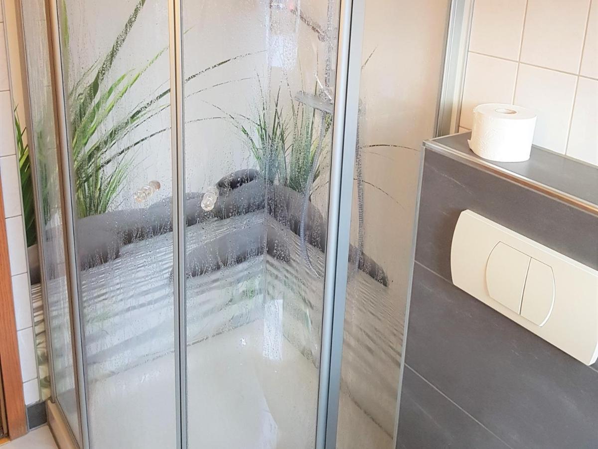 Haus Tjalk Ferienhaus Tjalk Links ノルトダイヒ エクステリア 写真
